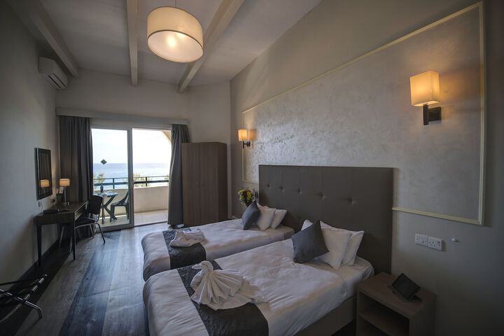 Room 26 of 41