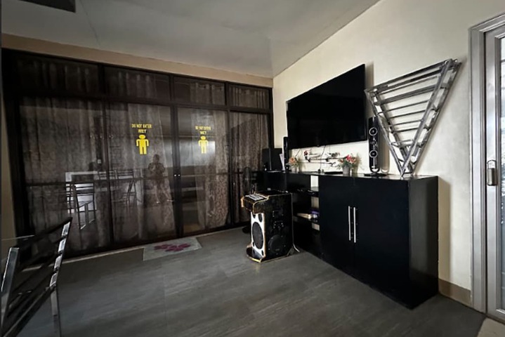 Room 29 of 40
