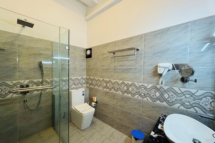 Clean Restrooms