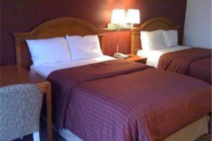 Room 4 of 6