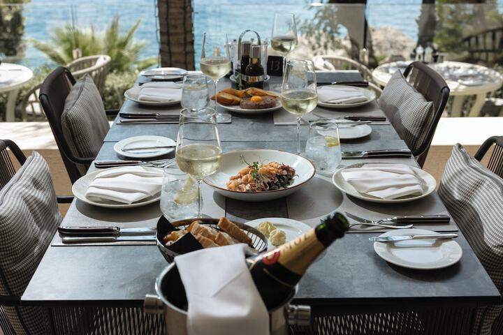Dining 65 of 119