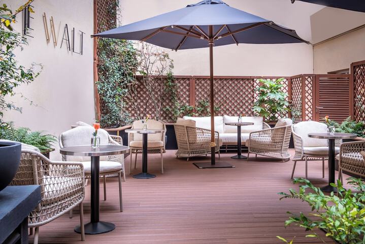 Terrace/Patio 27 of 48
