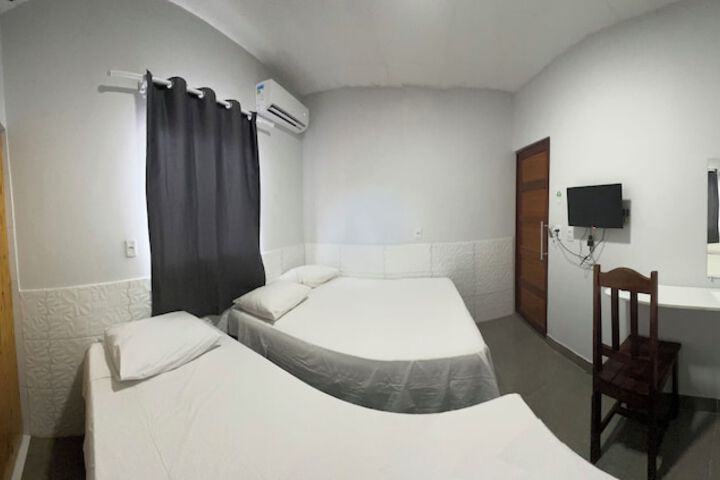 Room 10 of 60