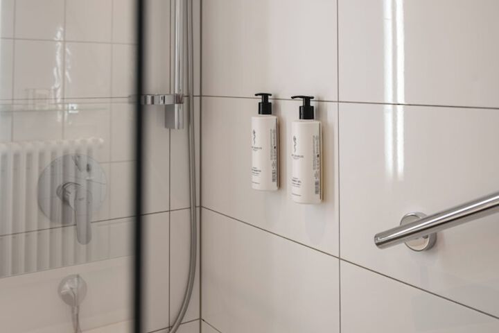 Room 54 of 84