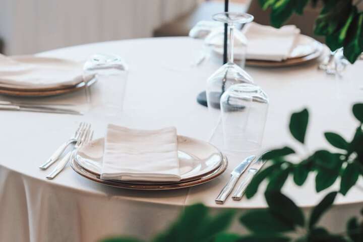 Dining 140 of 182