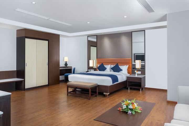 Room 4 of 21
