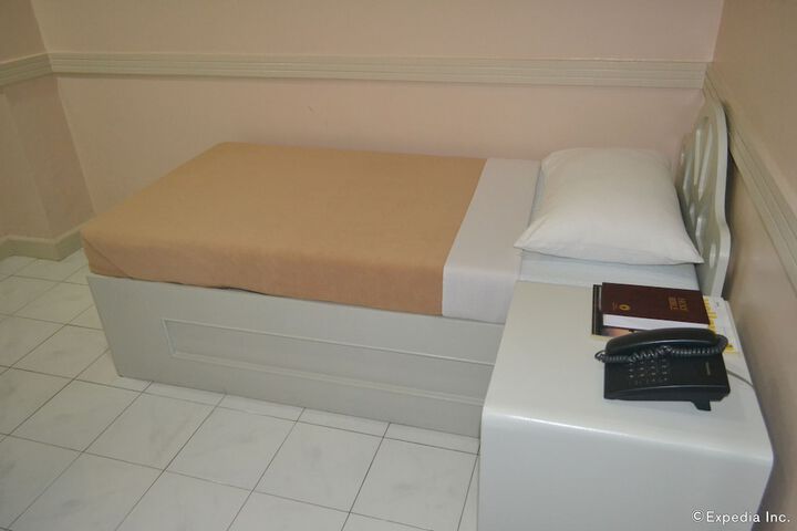 Room 34 of 56
