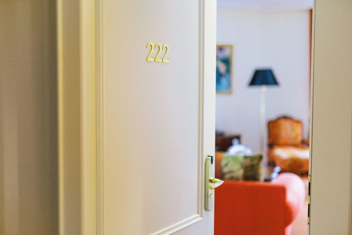Room 15 of 66