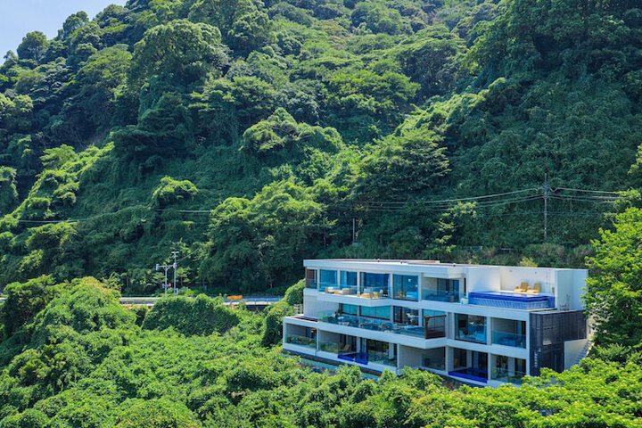 Hotel 80 of 81