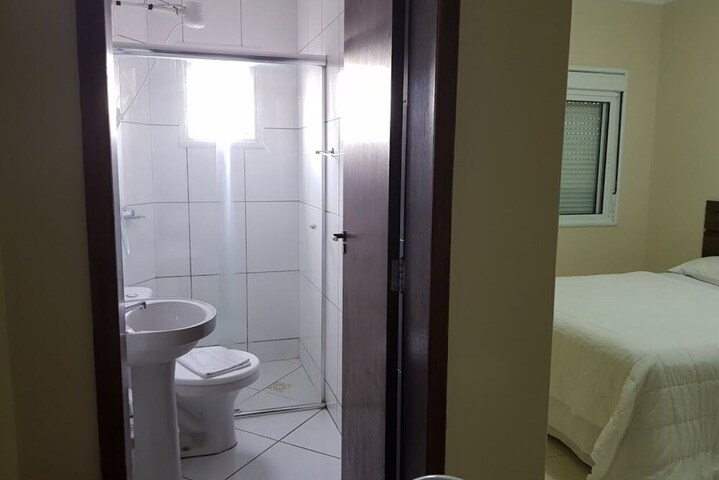 Room 7 of 13