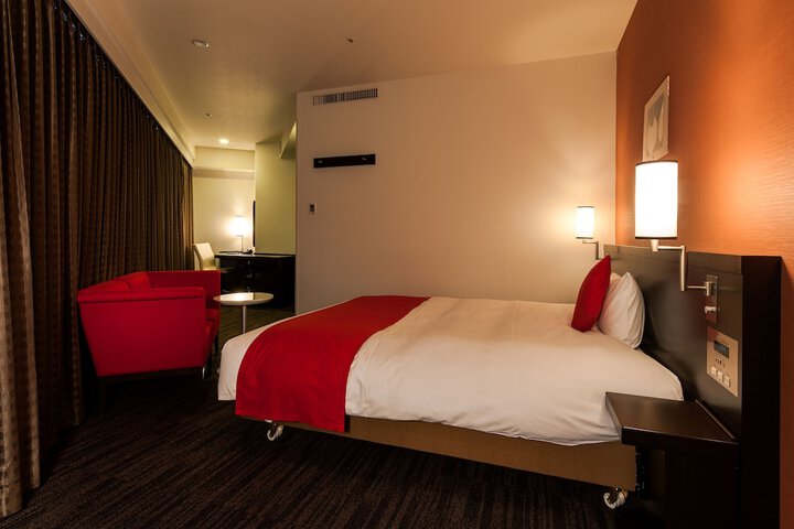 Room 12 of 54