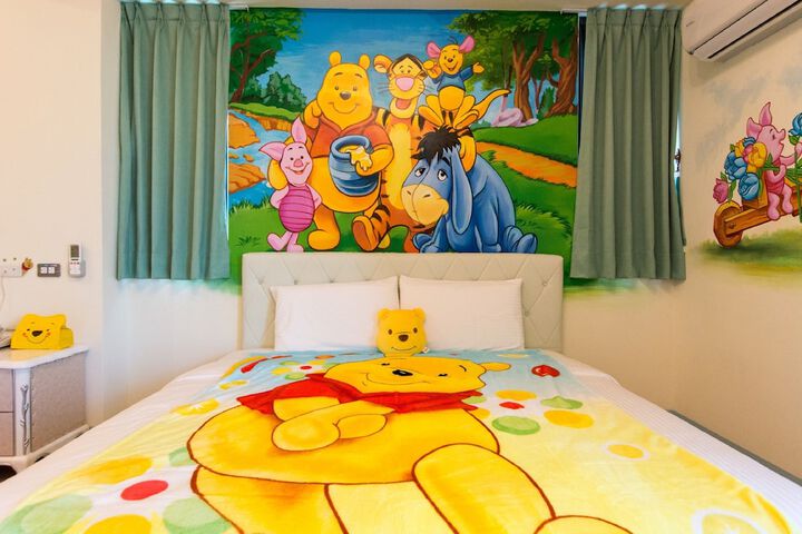 Room 30 of 110