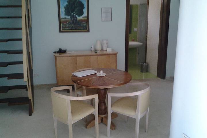 Room 35 of 66