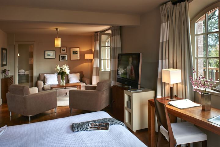 Room 14 of 61