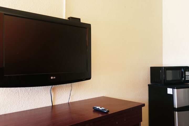 Room 17 of 30