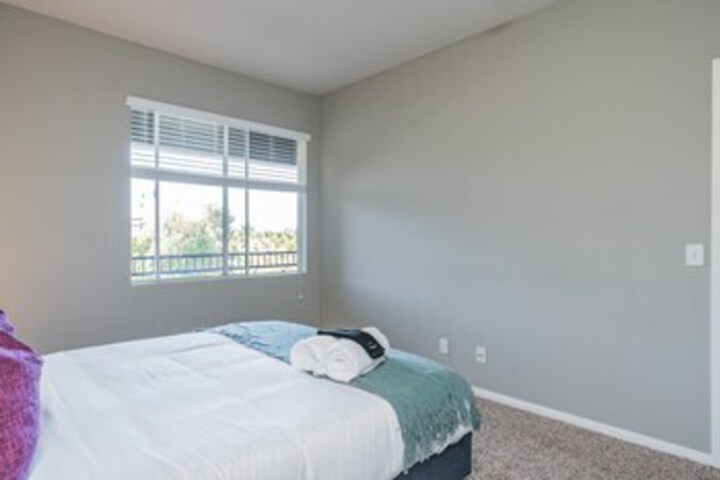 Room 183 of 187