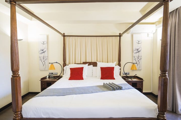Room 43 of 91