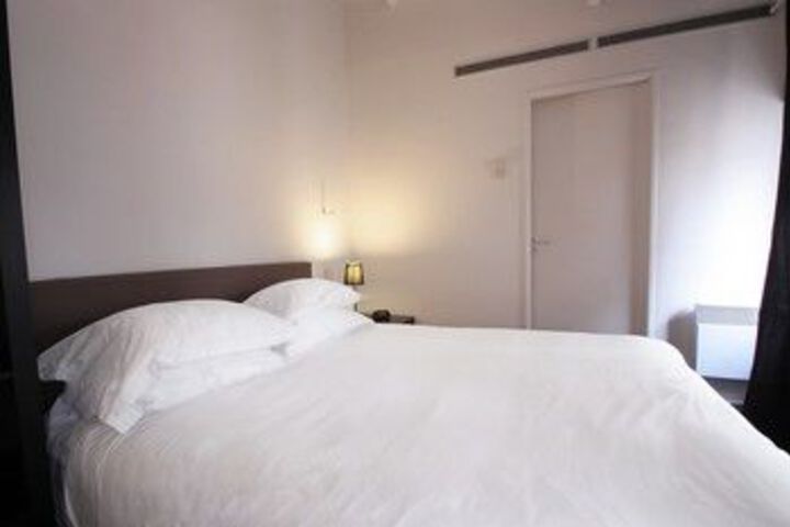 Room 20 of 71