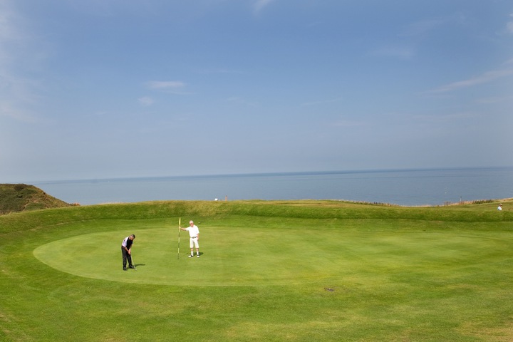 Golf 20 of 44