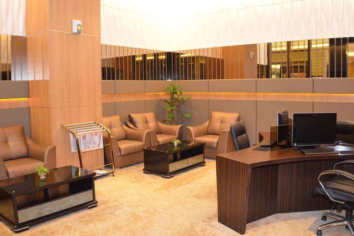 Guest Lobby