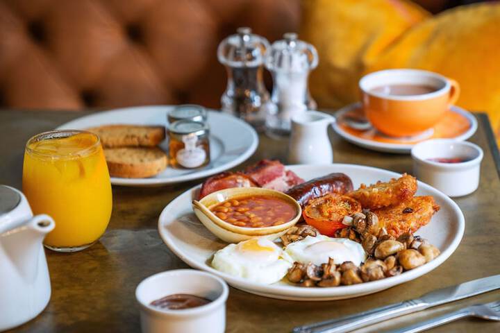 Breakfast meal