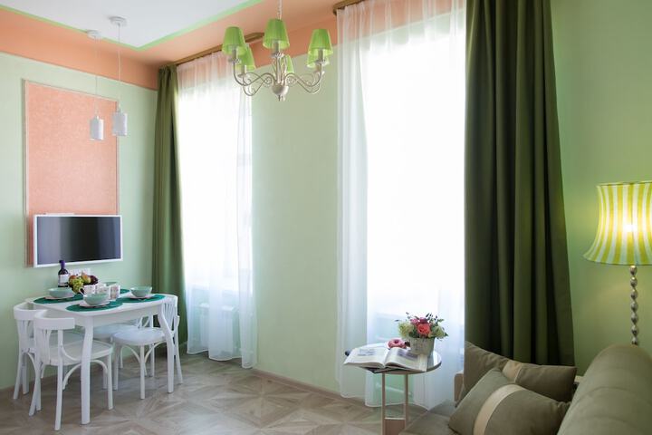 Room 15 of 116