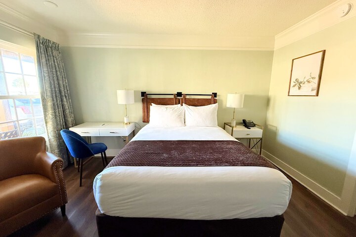 Room 20 of 61