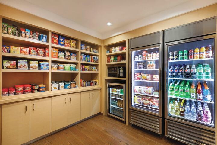 Snack bar