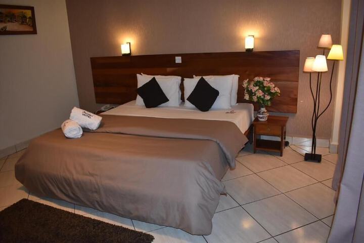 Room 15 of 64
