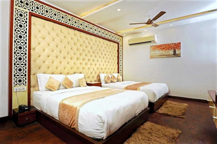 Room 57 of 115