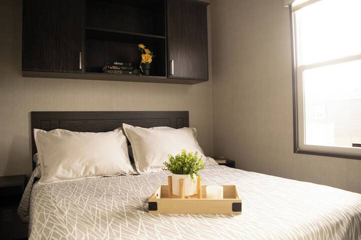 Room 11 of 48