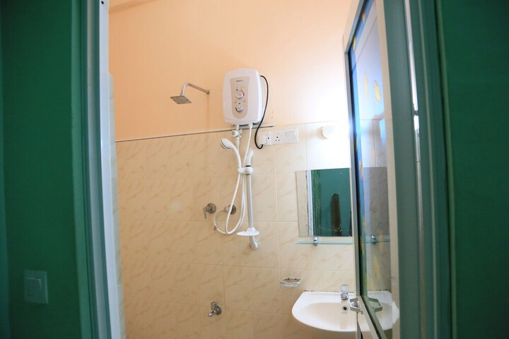 Room 30 of 59