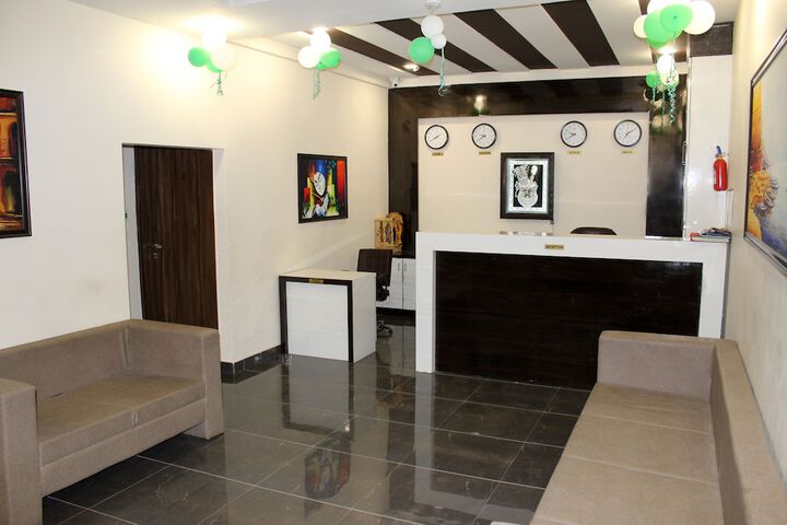 Hotel Interior 7 of 32