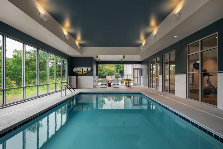Photo of Home2 Suites by Hilton Cincinnati Eastgate Pool