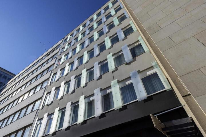 Photo 9