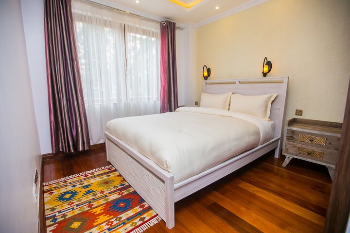 Room 5 of 26