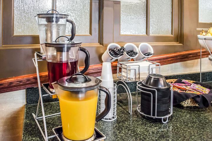 Breakfast/Coffee Service 37 of 58