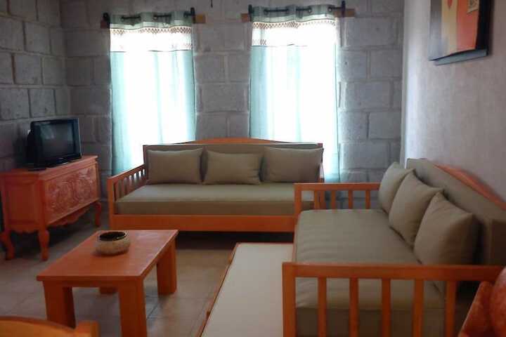 Room 12 of 14