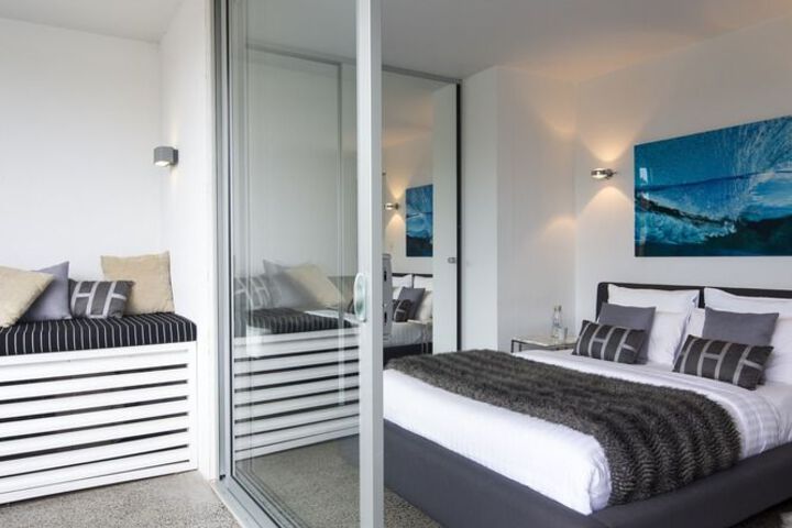 Room 8 of 23