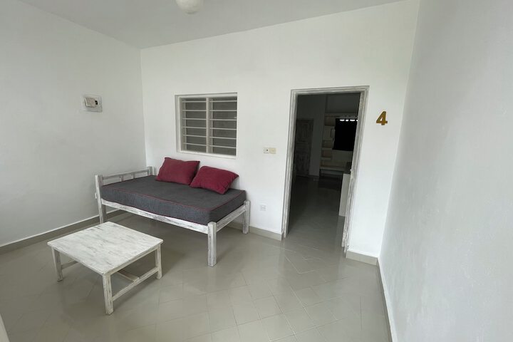 Room 5 of 97