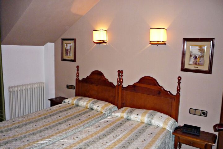 Room 8 of 72