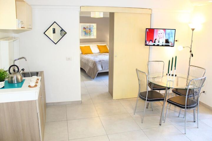 Room 45 of 68