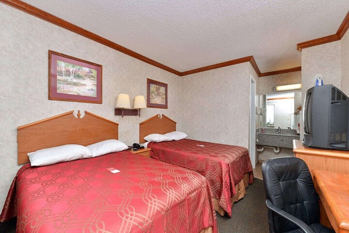 Room 3 of 14