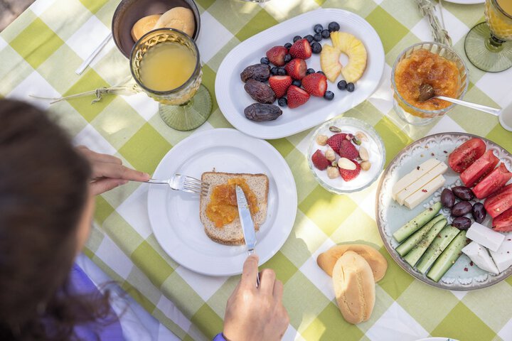 Breakfast/Coffee Service 83 of 98