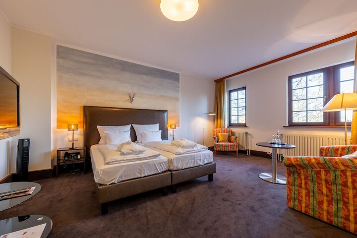 Room 20 of 102