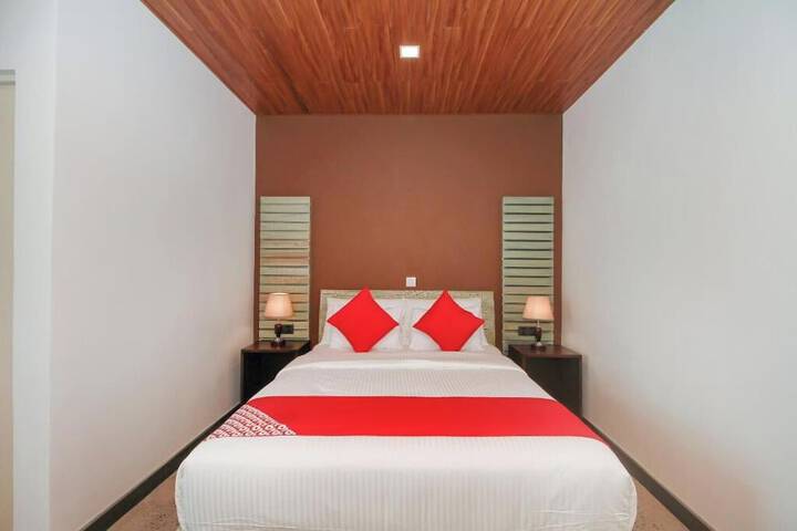 Room 40 of 135