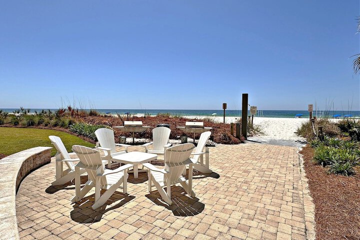 Terrace/Patio 4 of 90