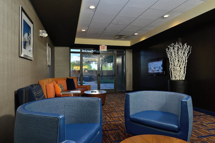 Hotel Interior 3 of 28