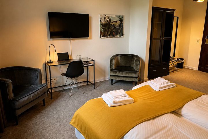 Room 18 of 62