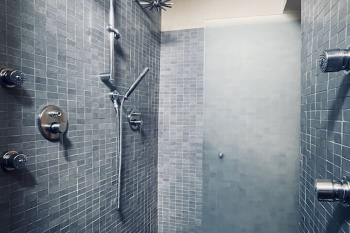 Room 45 of 73
